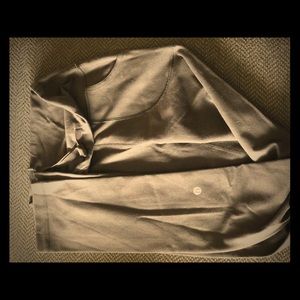 Leggings. I’m good condition. Has pockets.